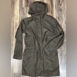 Community Aritzia Green Utility Jacket with Hood and Drawstring - Size XS